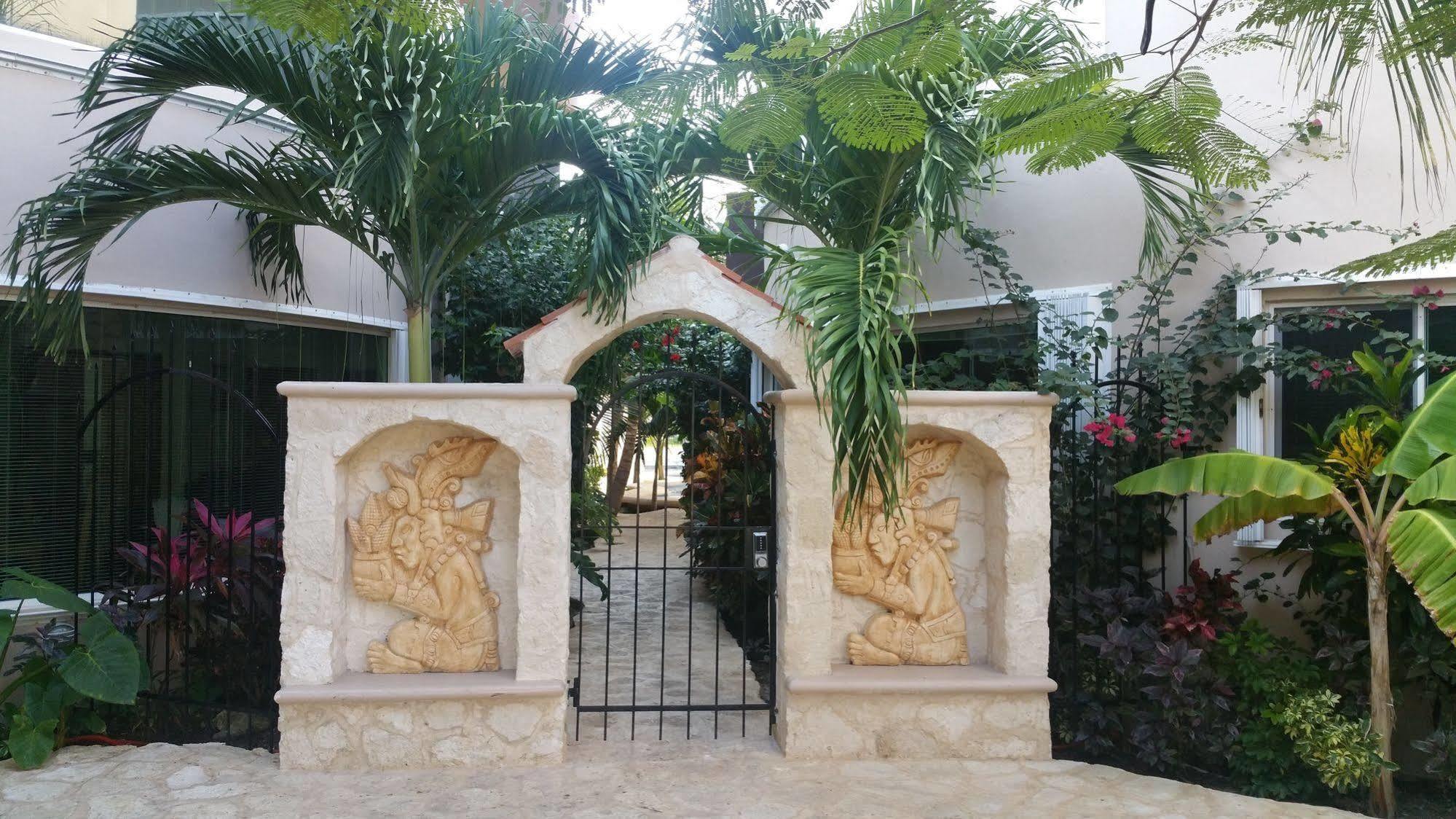 Condo Bellmare Puerto Aventuras Exteriör bild